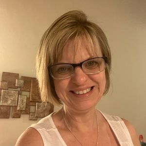 Meet your Posher, Robin